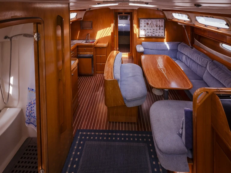 Pronájem Plachetnice v Rimini -Bavaria Bavaria 46