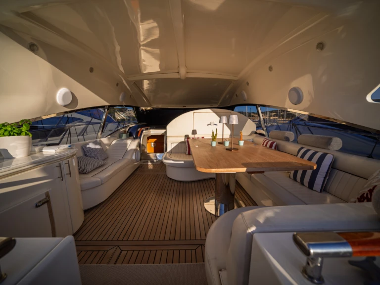 Pronájem lodi Cantieri-Di-Sarnico SARNICO 65 v Punta Ala na Samboatu