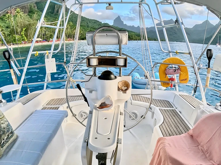 Pronajmout Plachetnice se skipperem či ne Bénéteau v Philippine