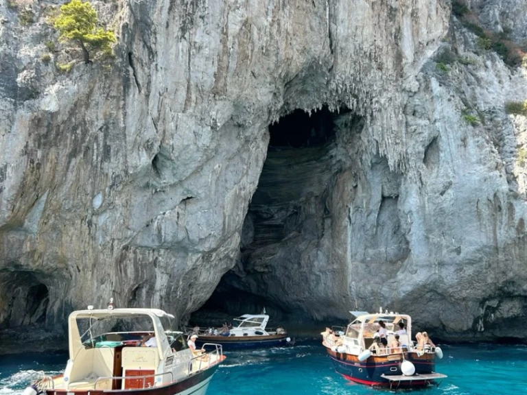 Pronájem Polotuhá loď v Sorrento -Joker Boat Coaster 650