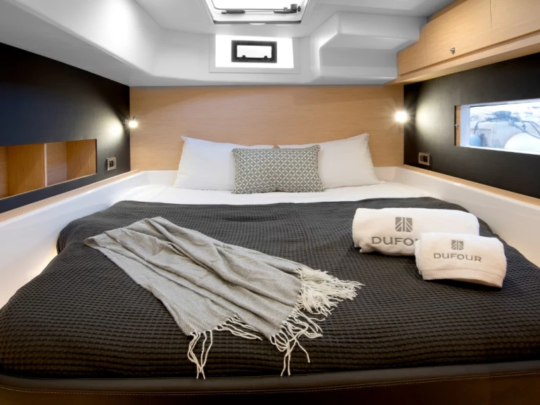 Pronájem jachty v Toúrlos -Dufour Dufour 48 CAT na Samboatu