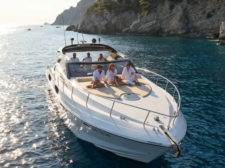 Pronájem Motorová loď Yacht s licencí