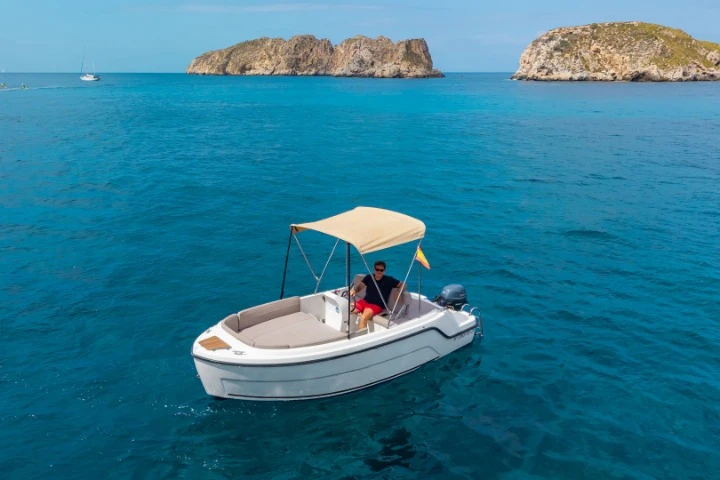 Pronájem Motorová loď v Club Nàutic Santa Ponsa -AQUA 515