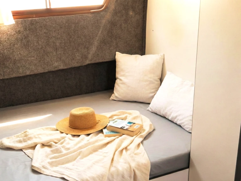 Nicols Yacht Nicols Riviera 920 jednotlivci a charterové společnosti v Sireuil