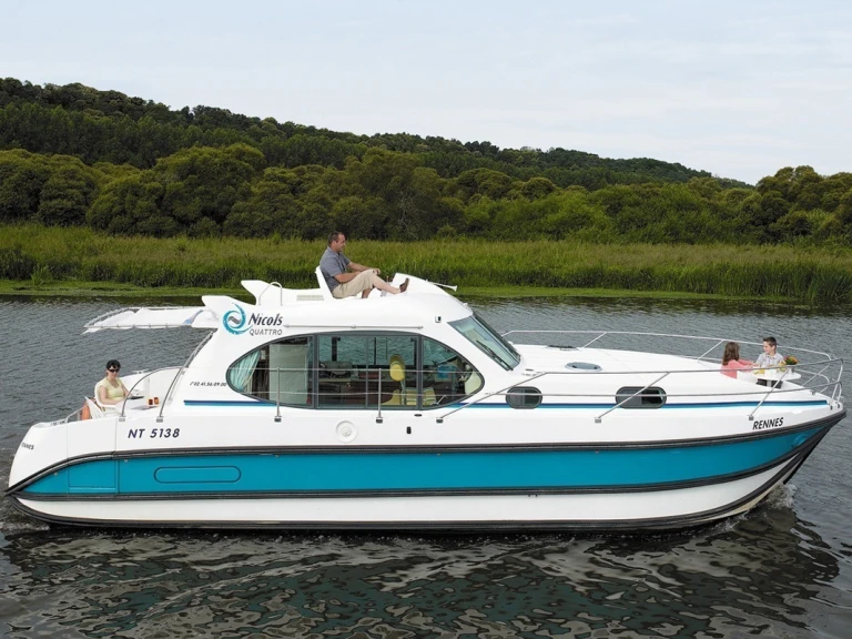Pronajmout si Nicols Yacht Nicols Estivale Quattro B v Kisköre
