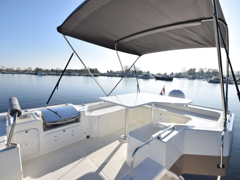 Motorová loď k pronájmu v Kerkdriel za nejlepší cenu