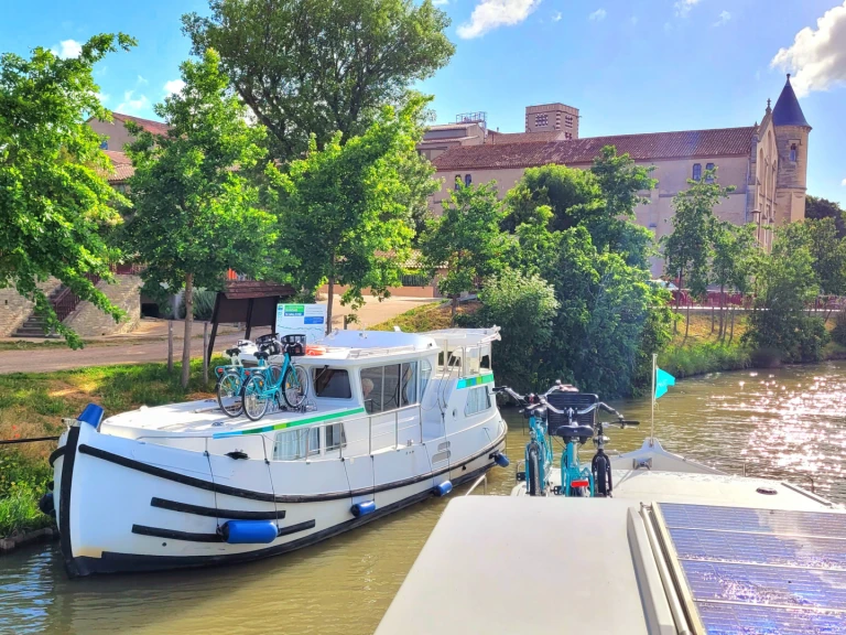 Pronájem lodi Lattes lákavé ceny Pénichette 1022 FB