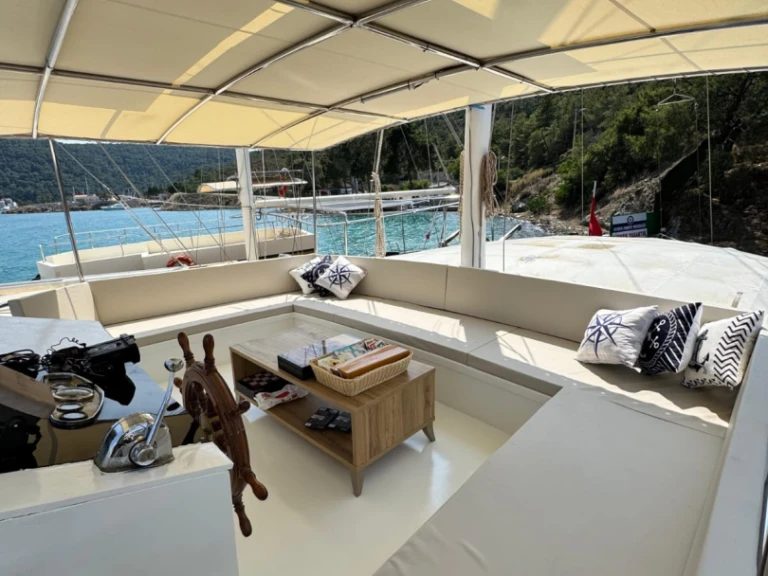 Pronajmout Plachetnice se skipperem či ne Custummade v Göcek 