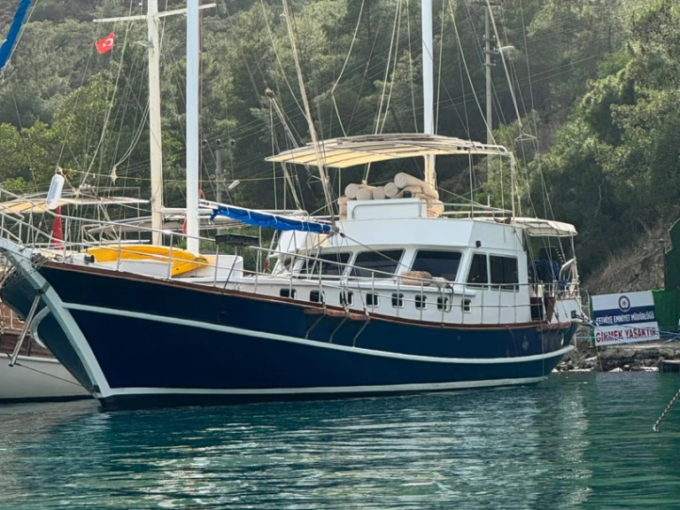 Pronajmout si Custummade Custom Made v Göcek 