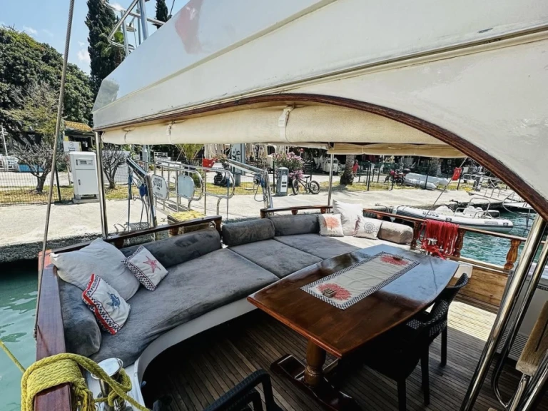 Pronájem jachty v Göcek  -Gulet Custom Made na Samboatu