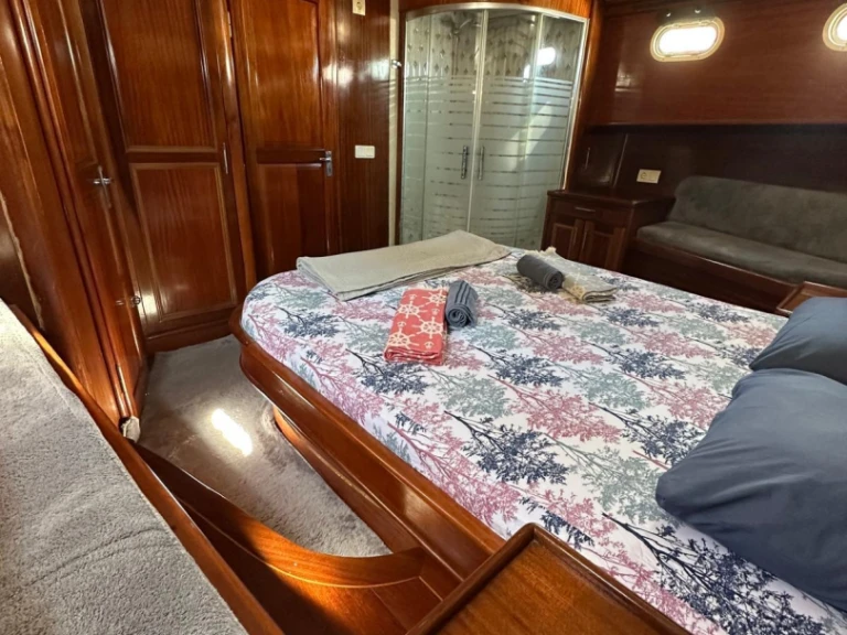 Pronajmout Plachetnice se skipperem či ne Gulet v Göcek 