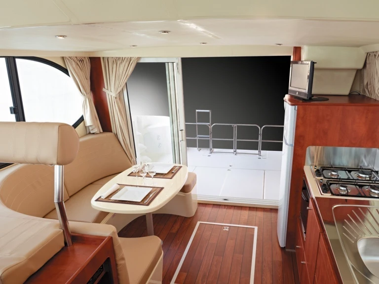 Nicols Yacht Nicols Estivale Quattro B jednotlivci a charterové společnosti v Saverne