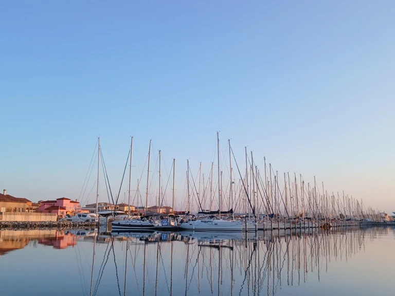 Pronájem jachty v Gruissan -Jeanneau Fantasia 27 na Samboatu