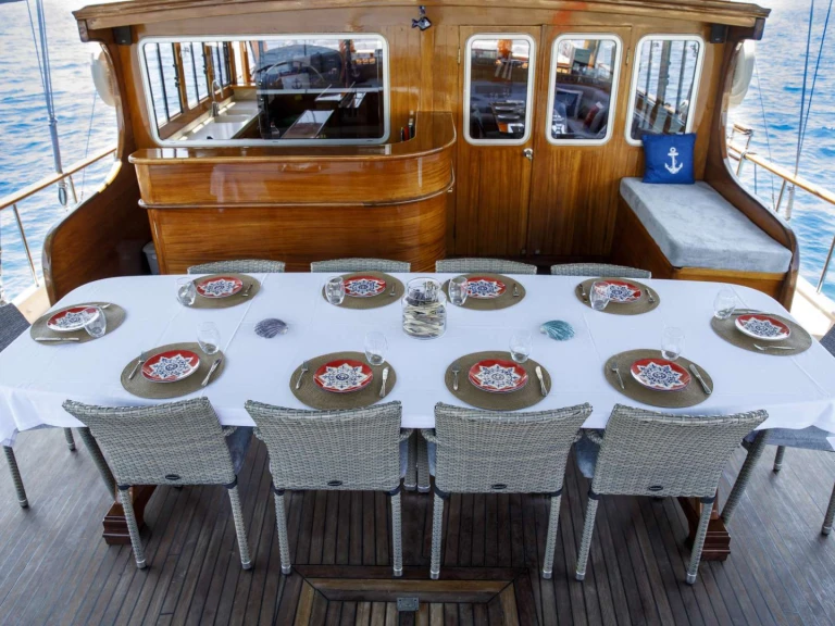Pronajmout si Gulet YA SELAM v Bodrum