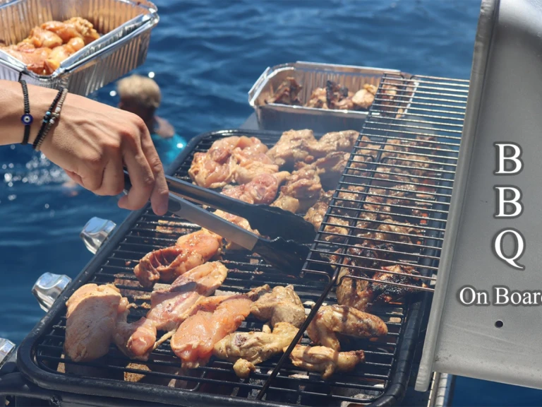 Pronajmout si Nautitech Nautitech 46 Fly v Alimos