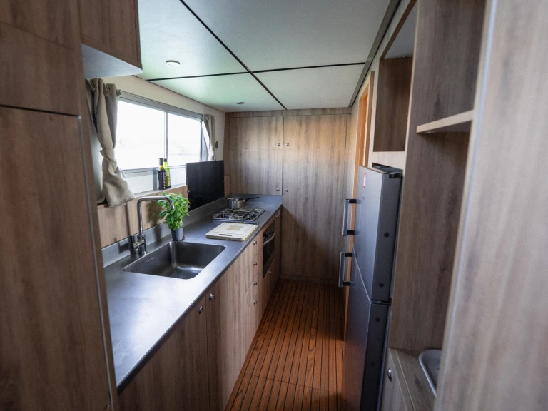 Pronájem Říční loď v Nieuw-Loosdrecht -Pénichette Pénichette Neo 3