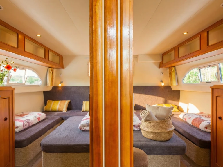 Pronájem lodi Scey-sur-Saône-et-Saint-Albin lákavé ceny Europa E.600