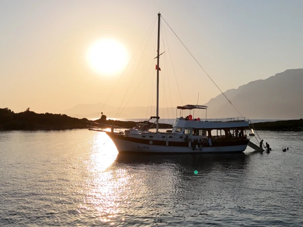 Pronájem lodi Marmaris lákavé ceny Gulet 