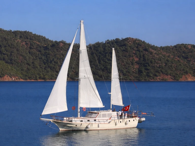 Pronájem lodi Göcek  lákavé ceny 2013
