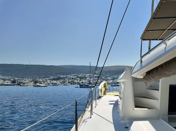 Pronájem Katamarán v Bodrum -Lagoon 450F