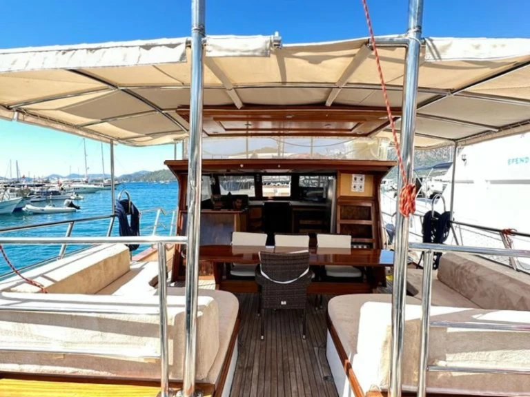 Pronájem Plachetnice Özel Yapım s licencí