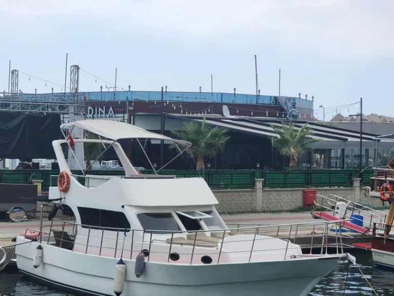 Pronájem jachty v Alanya -Custom Made na Samboatu