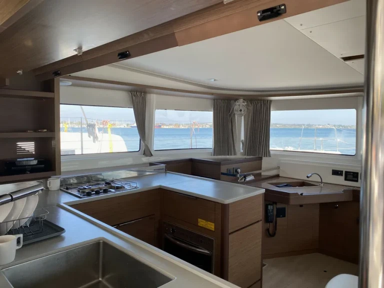 Lagoon Lagoon 46 jednotlivci a charterové společnosti v Preveza