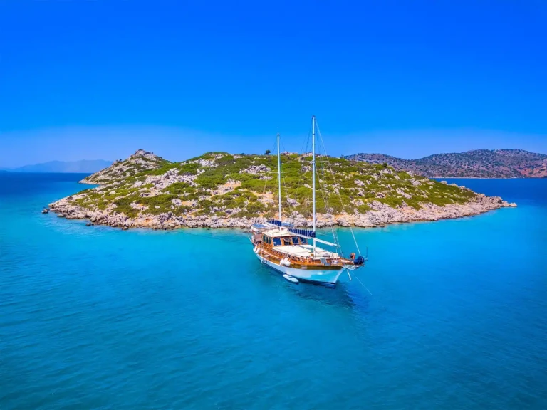 Pronájem lodi Custom Made v Marmaris na Samboatu