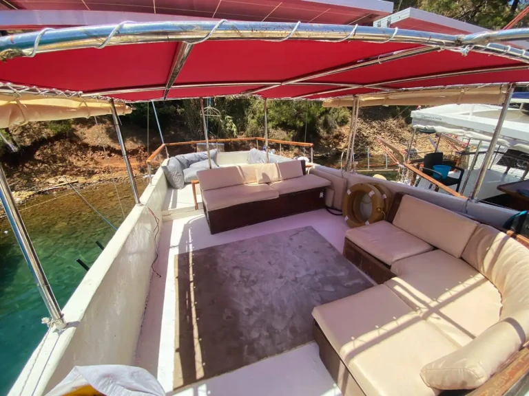 Pronájem jachty v Göcek  -Custom Made na Samboatu