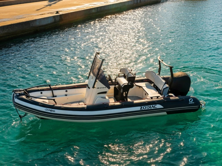 Pronájem lodi Francie lákavé ceny OPEN 6.5