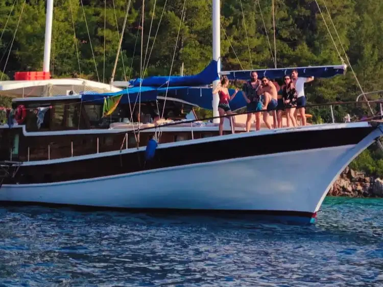 Pronájem lodi Bozburun lákavé ceny Made