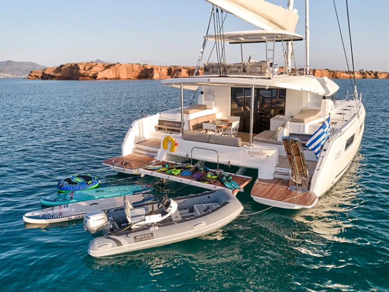 Pronájem lodi Lefkáda lákavé ceny Lagoon 51