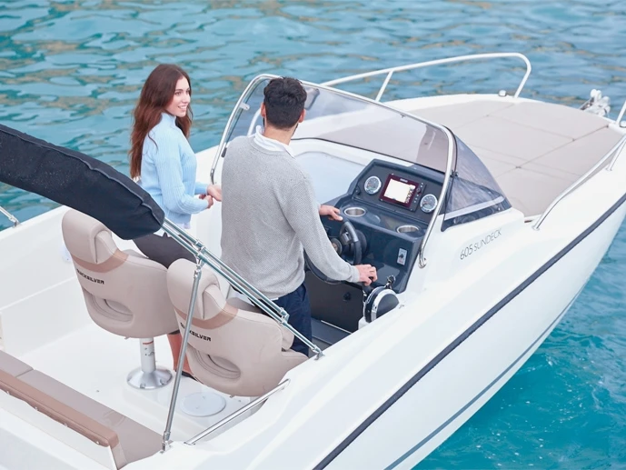 Pronajmout si Quicksilver Quicksilver 605 Sundeck v Antibes