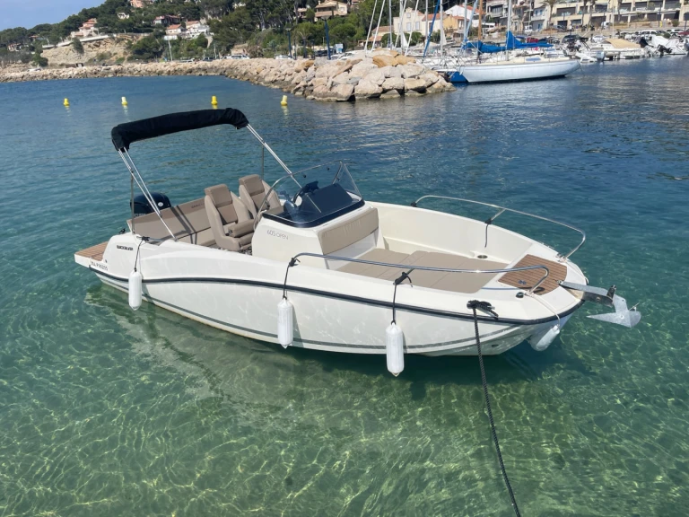 Pronájem lodi Quicksilver Activ 605 Open v La Madrague na Samboatu