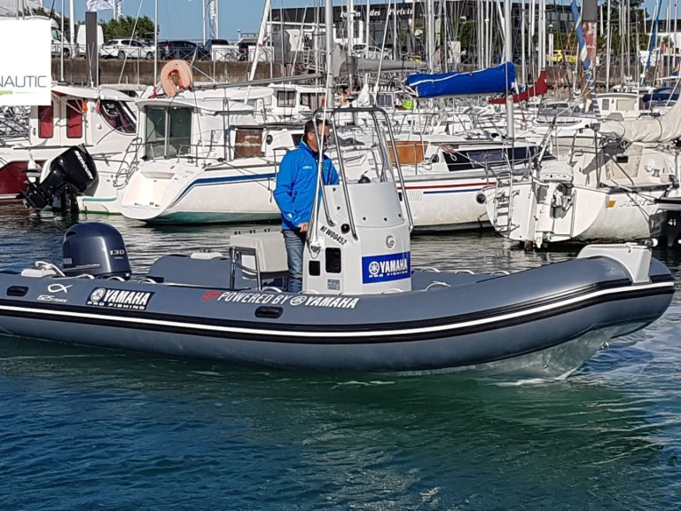 Pronájem lodi Port-Haliguen lákavé ceny TEMPEST 625 FISH