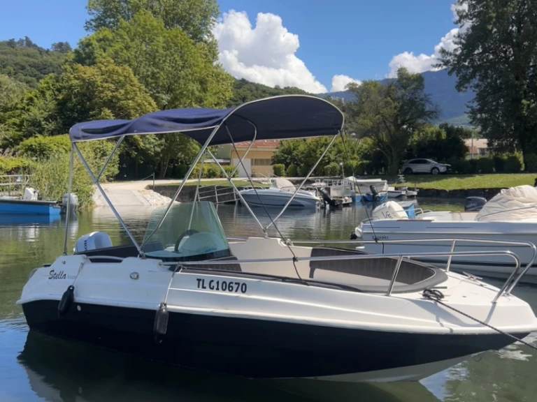 Pronájem lodi Aix-les-Bains lákavé ceny STELLA 26