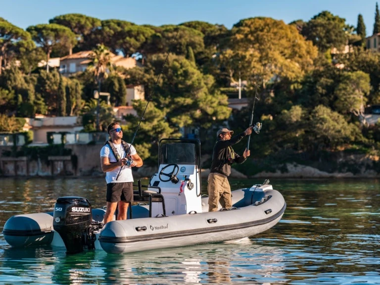 Pronájem lodi Master 540 v Trégastel na Samboatu