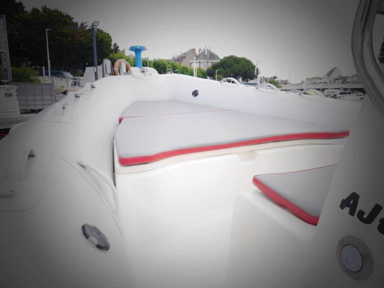 Pronájem lodi La Baule-Escoublac lákavé ceny Club 750