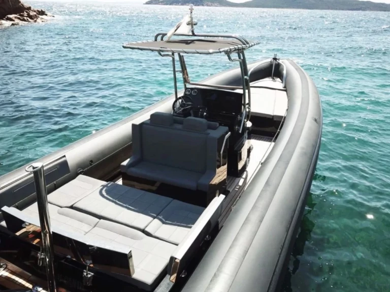 Pronajmout Polotuhá loď se skipperem či ne Sea Water v Cogolin