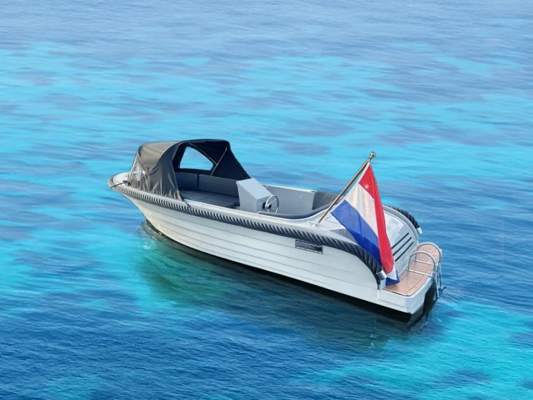 Pronájem jachty v Port Grimaud -Tiger 480 na Samboatu