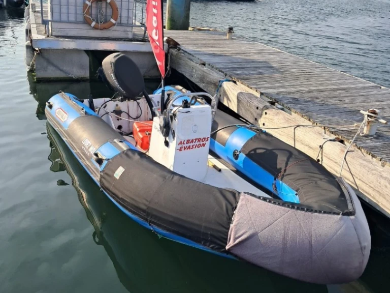 Pronájem lodi Port-Louis lákavé ceny Pro 5.5