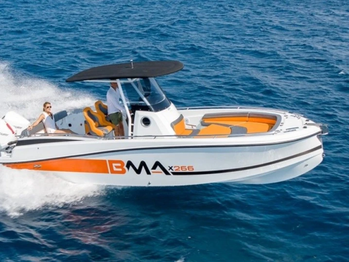 Pronájem jachty v Cogolin -BMA BOATS BMA X266 na Samboatu