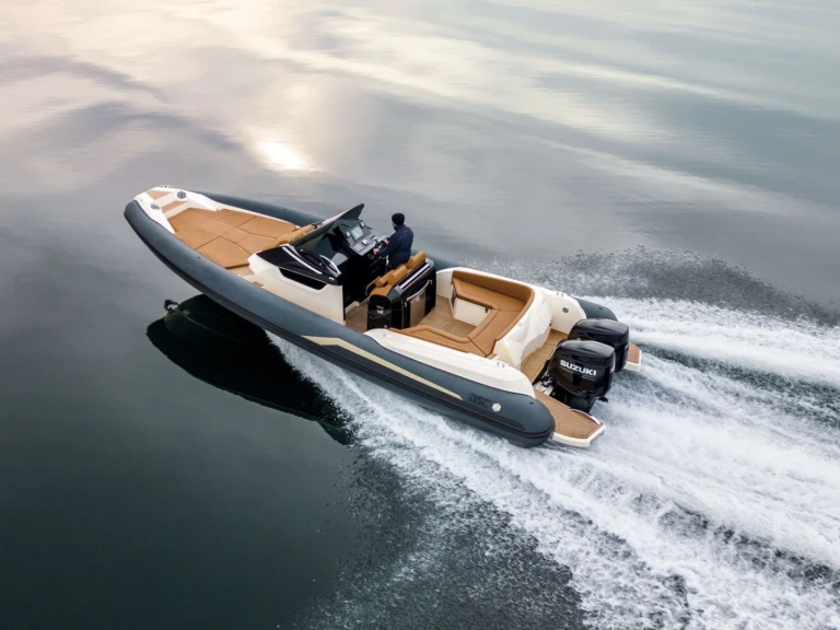 Pronájem lodi Cogolin lákavé ceny B-2