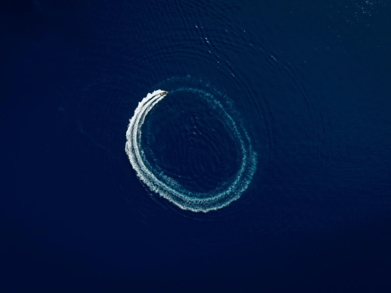 Pronajmout Motorová loď se skipperem či ne Pelagosa v Split