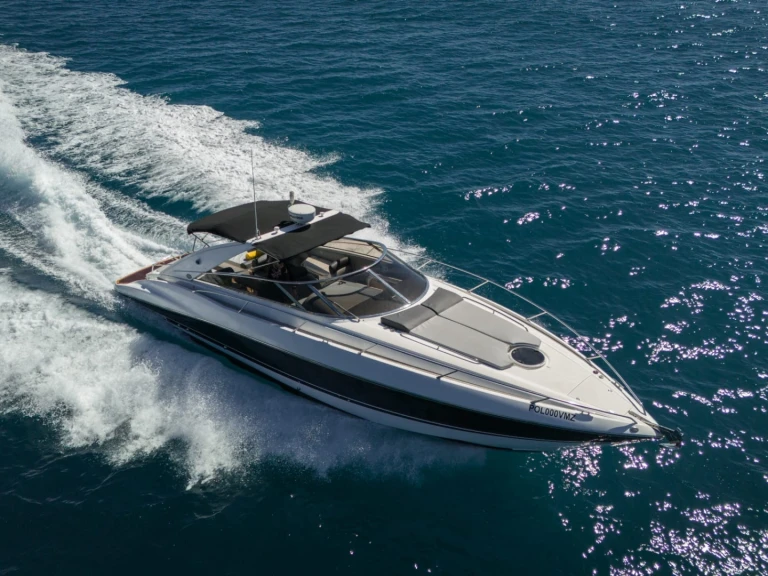 Pronajmout si Sunseeker Superhawk 43 v Saint-Jean-Cap-Ferrat