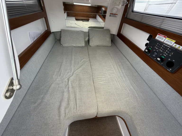 Pronajmout Motorová loď se skipperem či ne Axopar v La Madrague