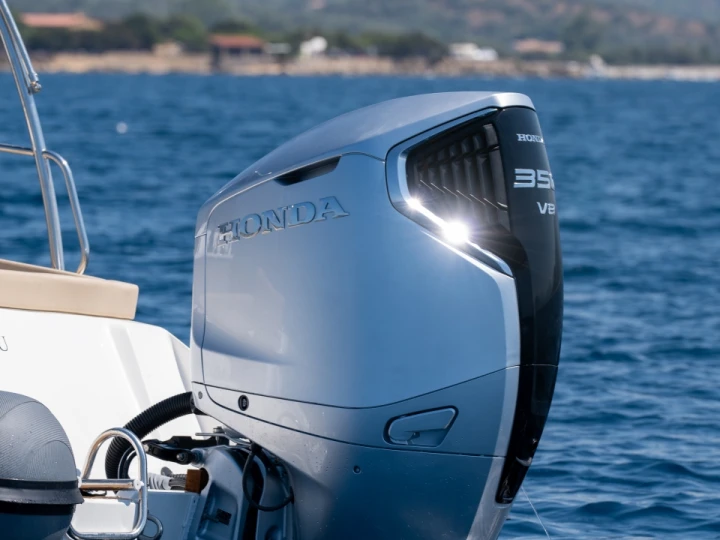 Pronájem Polotuhá loď v Porto Pollo -Marsea MARSEA 850