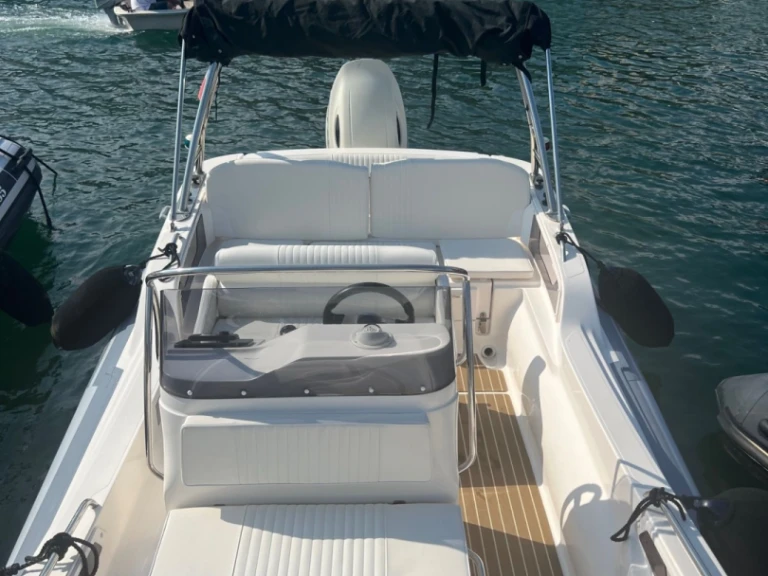 Pronájem jachty v Port Grimaud -Zar Zar 57 na Samboatu