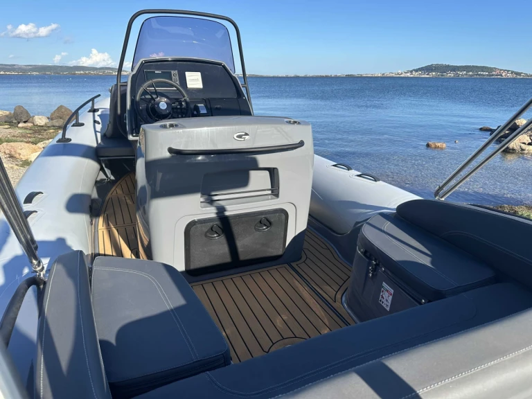 Grand Boats Golden Line G650LF jednotlivci a charterové společnosti v Palavas-les-Flots