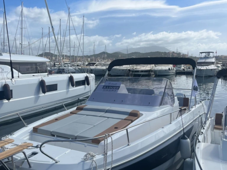Pronájem Motorová loď v Ajaccio -Bénéteau FLYER 9 SUNdeck